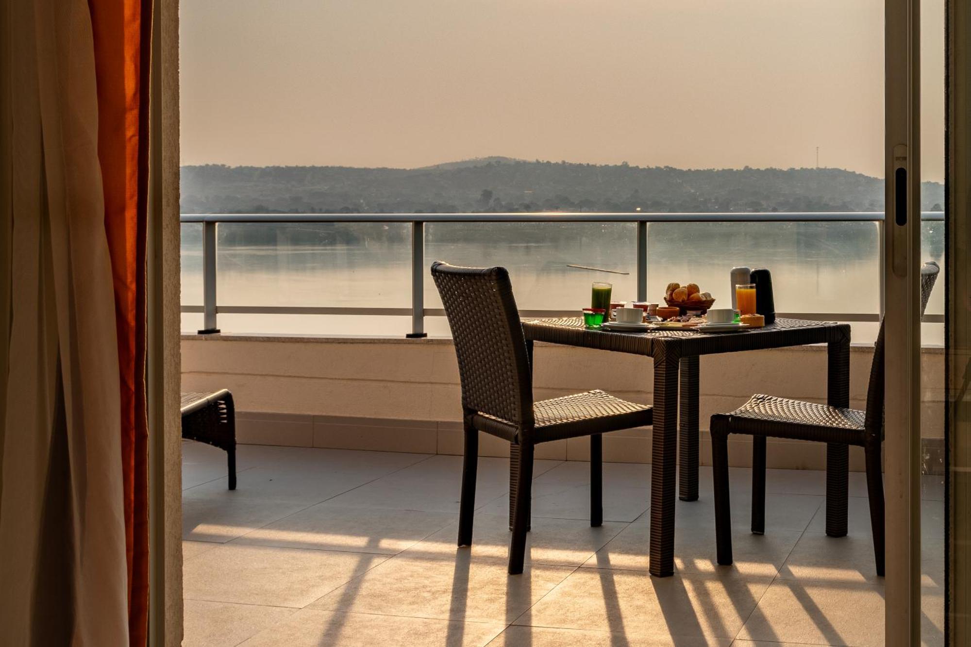Esuites Lagoa Santa Лагоа Санта Екстериор снимка